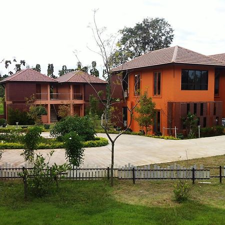 Khao Yai Phu Kham Luang Resort Mu Si Extérieur photo